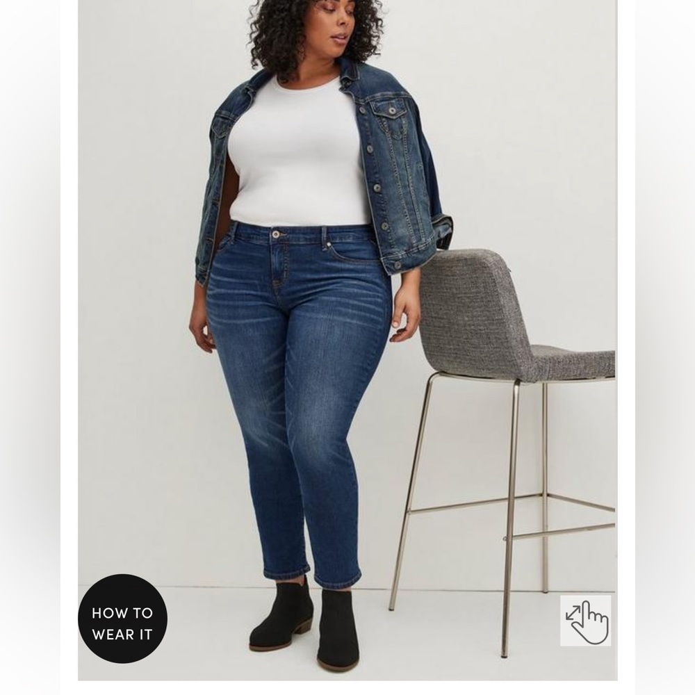 Torrid Boyfriend Mid Rise Stretch Jeans